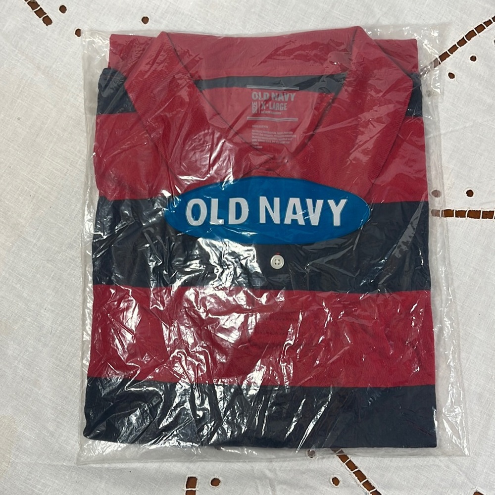 Old Navy Jersey Rugby Size XL New Sealed in Bag